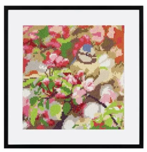 Gyémánt kirakó - Cinege virágok között vászonkép 30 x 30 cm-es