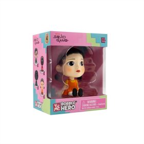   YuMe Squid Game: Bobble Hero mini játékfigura - Young-Hee baba