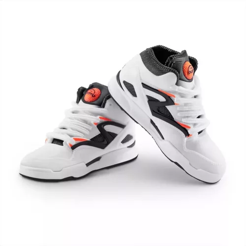 Mini Brands meglepetés sneakers mini cipők - többféle
