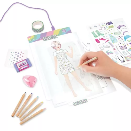 Make it Real: Divattervező kreatív tábla LED világítással és sablonokkal