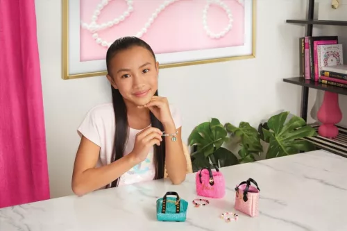 Make It Real: Juicy Couture mini kézitáskák karkötővel