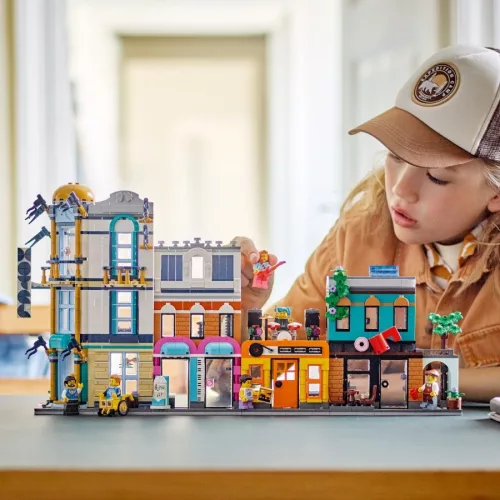 LEGO® Creator 3-in-1: 31141 Főutca