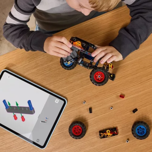 LEGO® Technic: 42219 Monster Jam™ Grave Digger™ tűz és jég