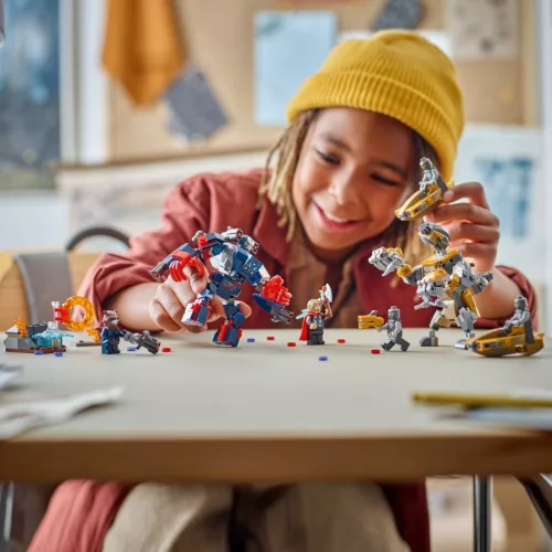 LEGO® Marvel: 76322 Bosszúállók - Végjáték Thor a chitauri harcosok ellen
