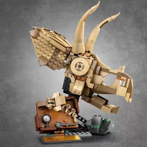LEGO® Jurassic World: 76969 Dinómaradványok: Triceratops-koponya
