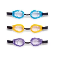 Strandjáték és medence