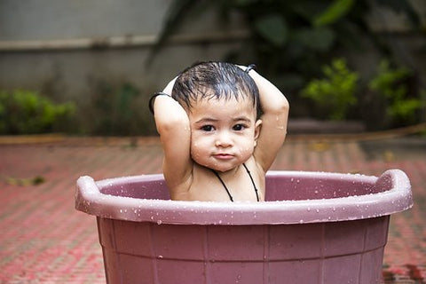 „Mókás pancsolás” Így tedd a fürdést szórakoztatóvá!