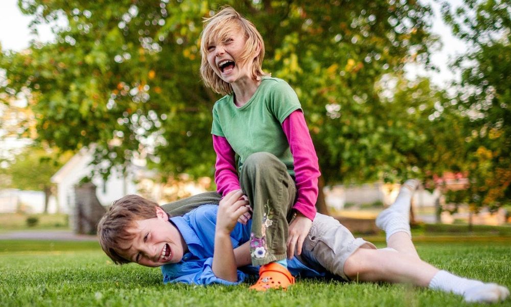 Irány a szabadba! A legjobb udvari játékok és játszótéri kiegészítők tavaszra